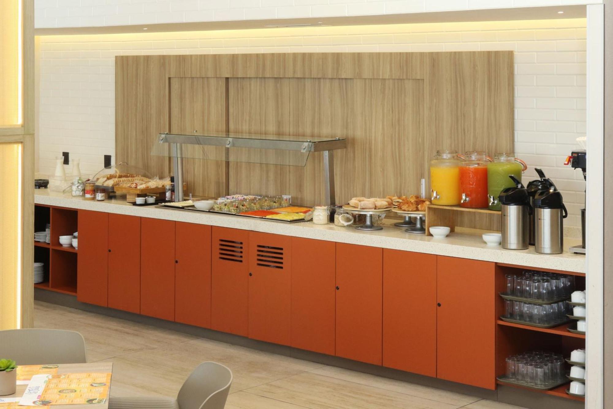 Hotel Express By Marriott 4*